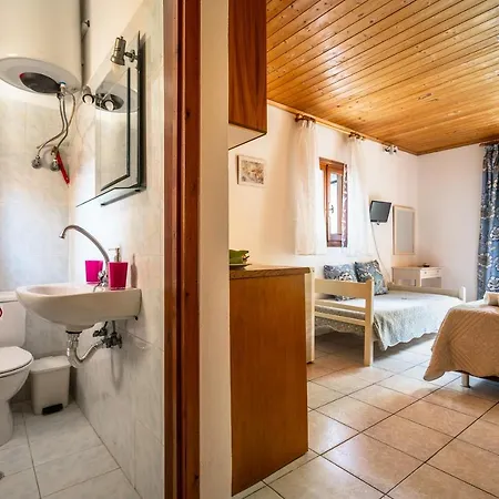 Apartment Marketos 1
